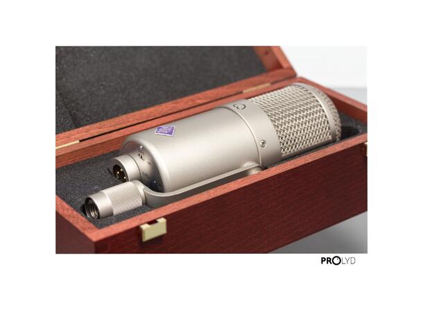 NEUMANN U47 FET Large diaphragm vintage microphone 
