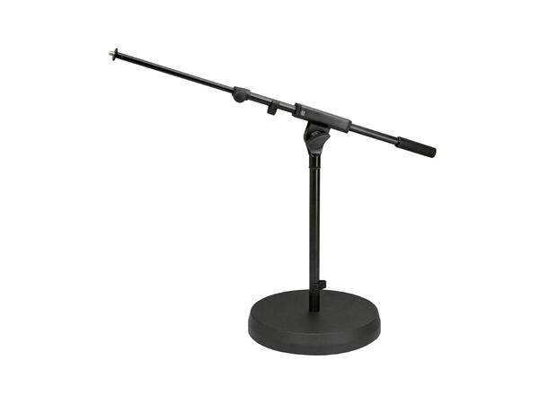 K&M 25960 Mikrofonstativ lav, rund fot Mikrofonstativ med galge og discos, kort 