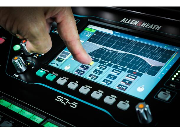 Allen & Heath SQ-6 48 Ch Recording Mixer Moving Faders 