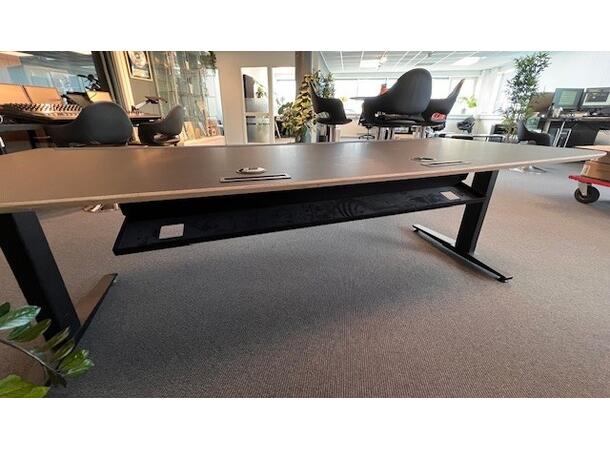 Soundz-Fishy Multi Purpose Desc DEMO 243 cm - Black 