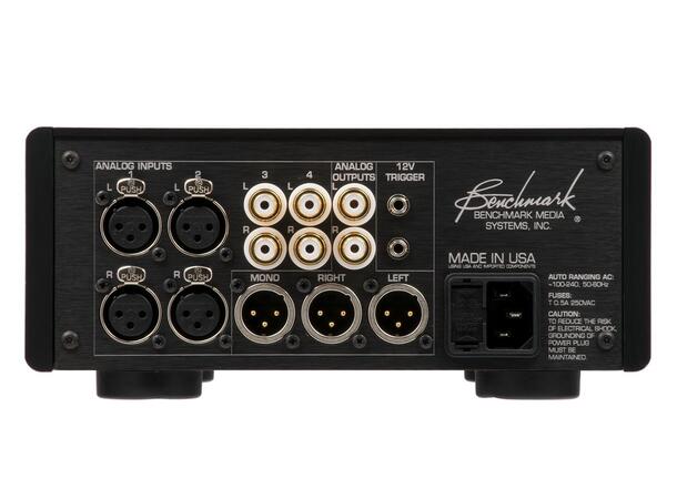 Benchmark HPA4 Headphone Power Amplifier Headphone Amp With remote, Black