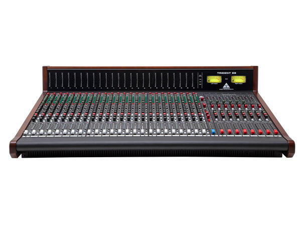 Trident 68-24 Trident 68-24 channel analog mixer