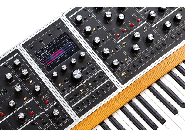 Moog One Polyphonic Synth. 16-Voice Den ultimate analoge drømmesynth!