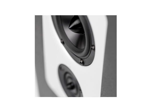 Barefoot Footprint01 Studiomonitor 3-way active monitor 45Hz–40kHz (±1dB) 