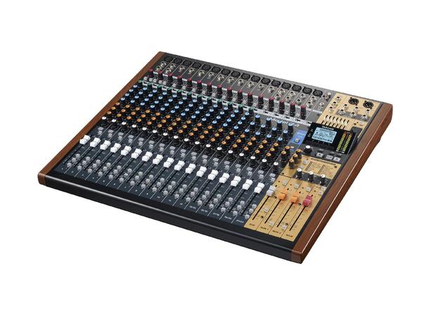 TASCAM MODEL 24 - 22 kanals mikser with 24-Track Digital Recorder 