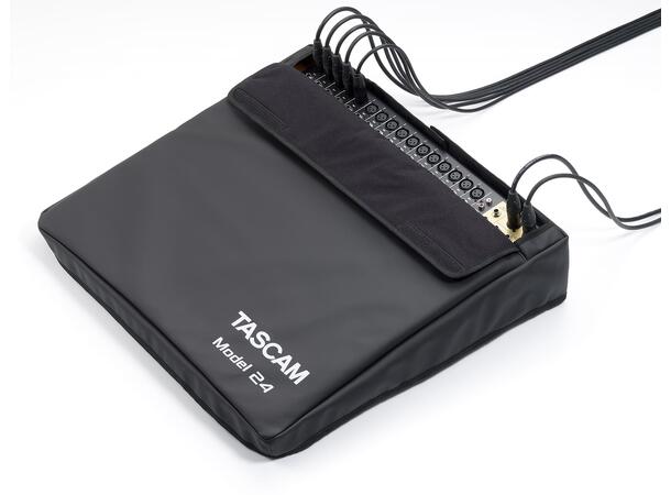 TASCAM MODEL 24 - 22 kanals mikser with 24-Track Digital Recorder 
