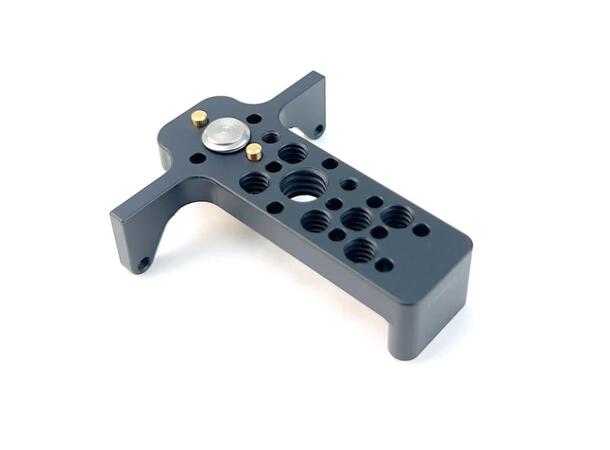 AMBIENT Slot Mount Attach any slot receiver to any camera 
