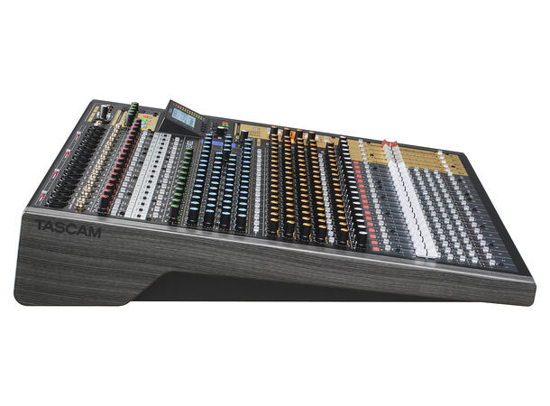 TASCAM MODEL 2400 - 22 kanals mikser 24-Track Digital Recorder 22-Ch mixer 