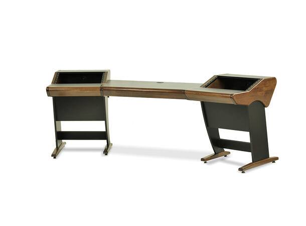 Zaor ONDA II angeled Walnut/Black Producer desk, 4 x 6 RU, angeled 