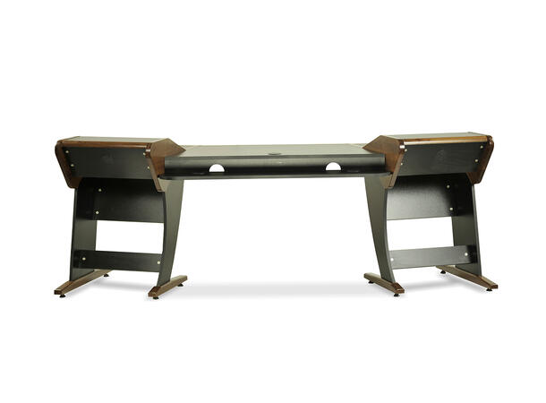 Zaor ONDA II angeled Walnut/Black Producer desk, 4 x 6 RU, angeled 