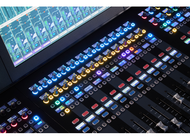 Calrec Argo M-48F Broadcast mikser Compact Broadcast Console 48 fadere 