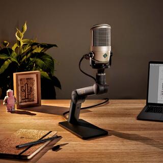 YELLOWTEC MIKA Table stand. With XLR. Table stand XLR installed. Black.