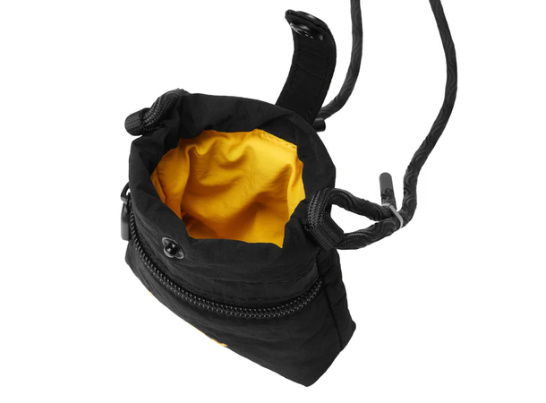Deity DIFB Pouch Water-Resistant, Black vannavstøtende beskyttelsesveske 