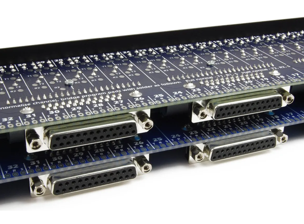 Signex CPT96D25 Isopatch bantam patchbay 96 + Dsub25 Silver contacts 