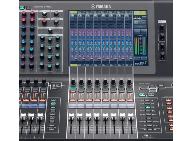 Yamaha CL1 Digital Mikser 48 kanaler + 8 stereo, 1 fader seksjon 